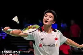包含英格兰羽毛球队险胜韩国羽毛球队，斯里坎特关键制胜的词条