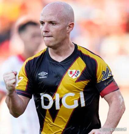 奥萨苏纳凭实力取胜,排名不断攀升 奥萨苏纳凭实力取胜,排名不断攀升