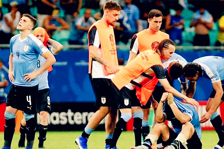 关于巴西碾压智利，萨内状态火热的信息