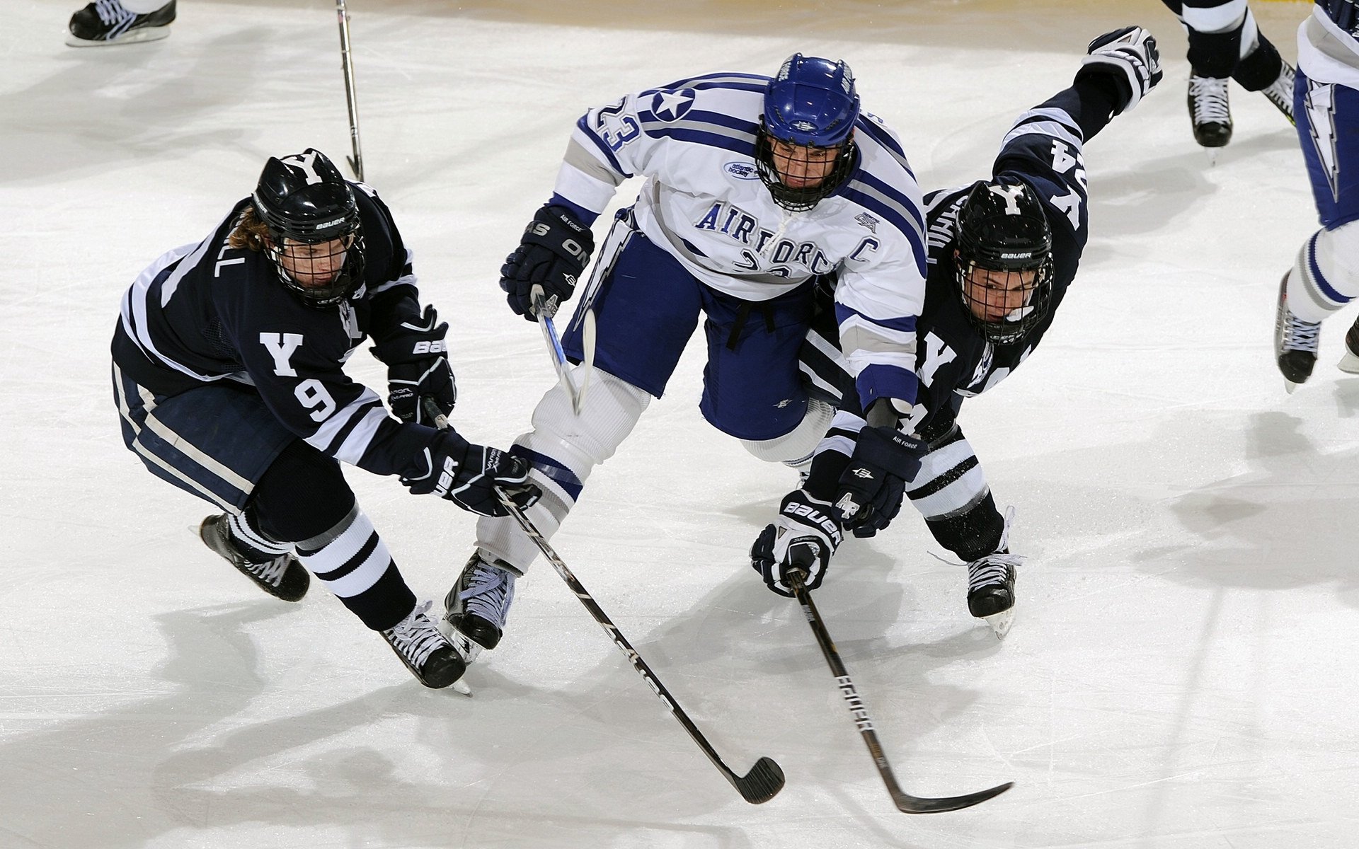塔图姆冠军级表现启示录，从新疆队淘汰赛到篮网的战术未来